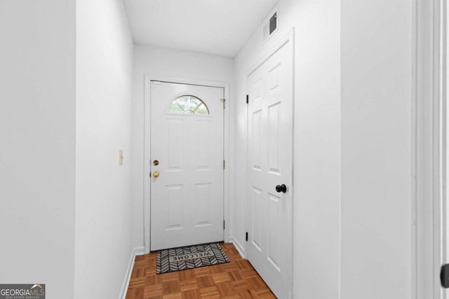 2883 Dresden Square Drive, Atlanta, GA 30341