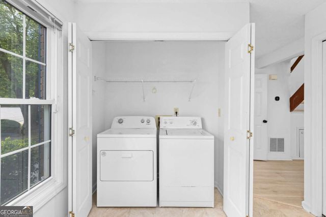2883 Dresden Square Drive, Atlanta, GA 30341