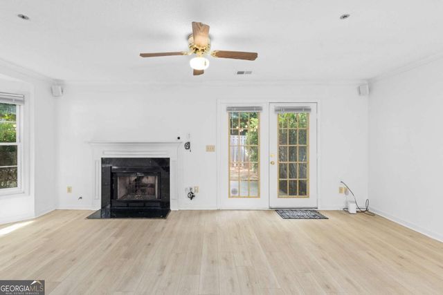 2883 Dresden Square Drive, Atlanta, GA 30341