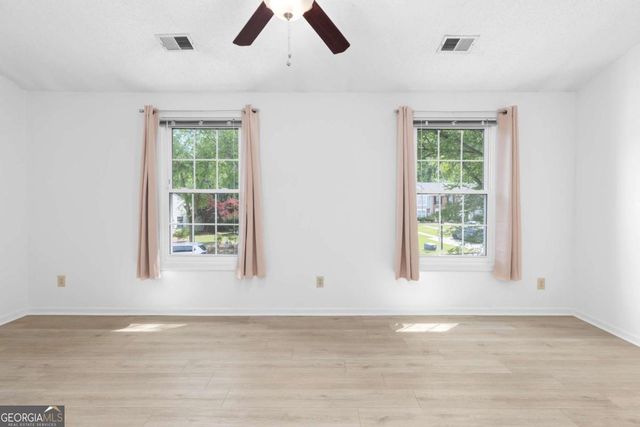 2883 Dresden Square Drive, Atlanta, GA 30341
