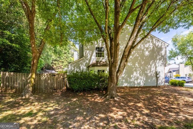 2883 Dresden Square Drive, Atlanta, GA 30341