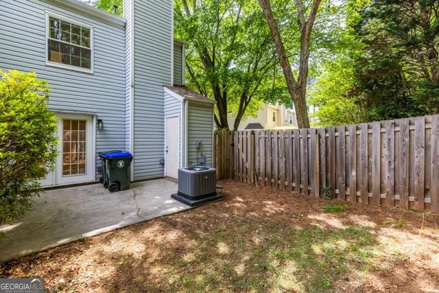 2883 Dresden Square Drive, Atlanta, GA 30341