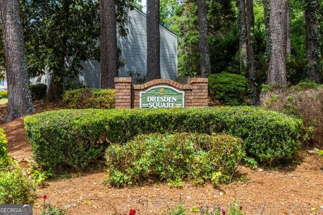2883 Dresden Square Drive, Atlanta, GA 30341