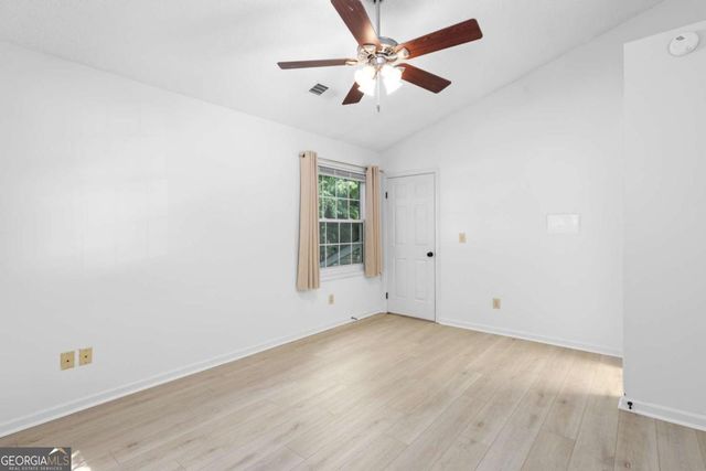 2883 Dresden Square Drive, Atlanta, GA 30341