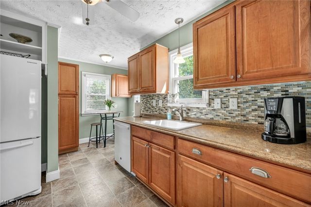 2181 Cranston Road, University Heights, OH 44118