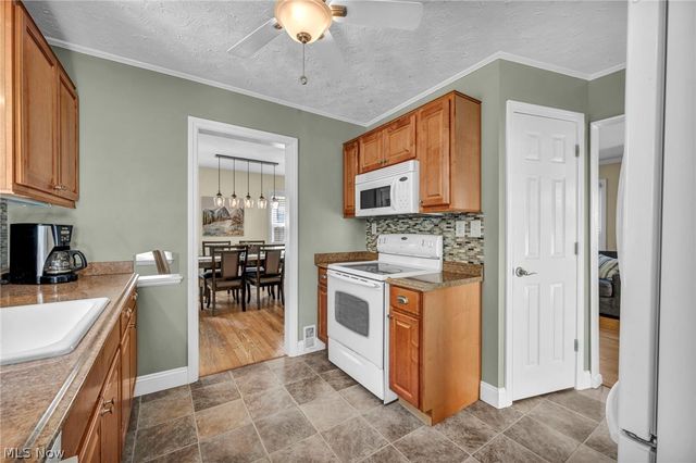 2181 Cranston Road, University Heights, OH 44118