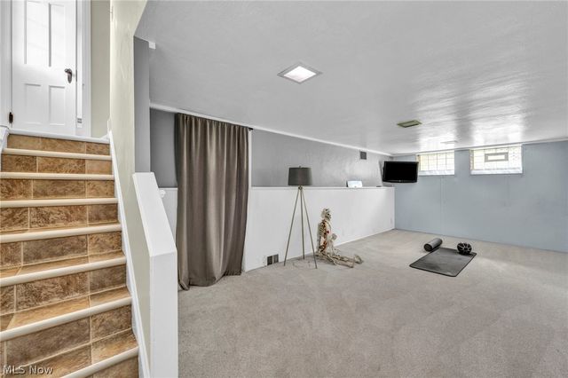 2181 Cranston Road, University Heights, OH 44118