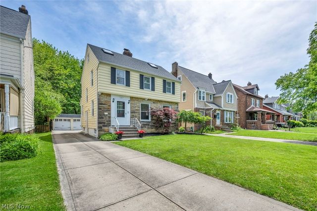 2181 Cranston Road, University Heights, OH 44118