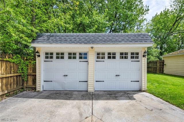 2181 Cranston Road, University Heights, OH 44118