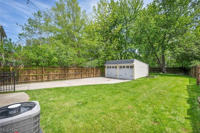 2181 Cranston Road, University Heights, OH 44118