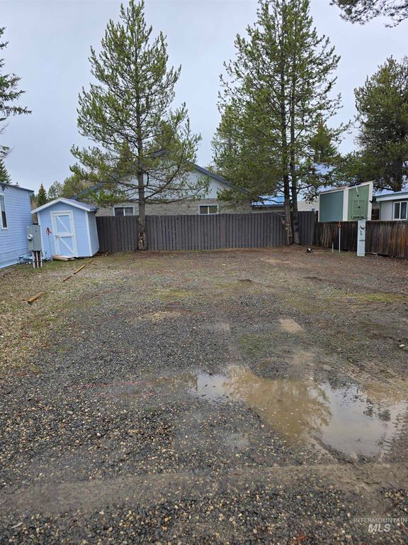 514 Sawyer St. D10, Cascade, ID 83611 photo 5