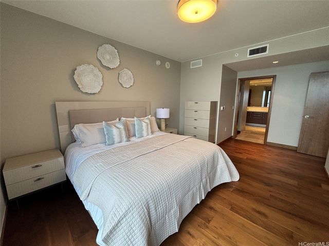 1555 Kapiolani Boulevard 1406, Honolulu, HI 96814