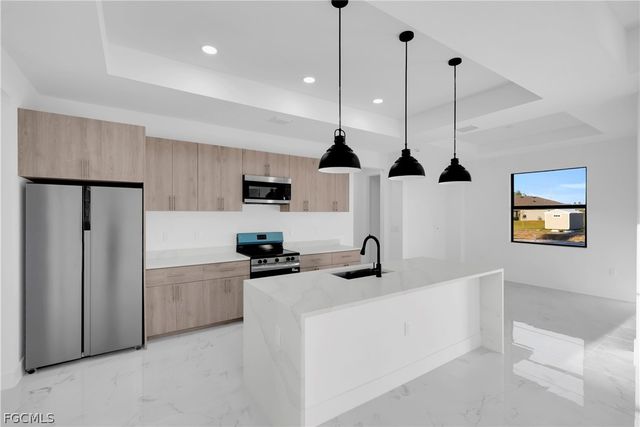 2608 49th ST W, Lehigh Acres, FL 33971