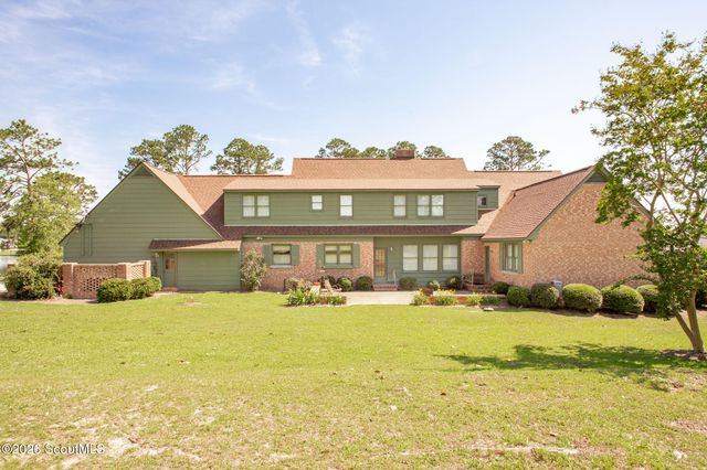 220 Lake Shore Drive, Alma, GA 31510