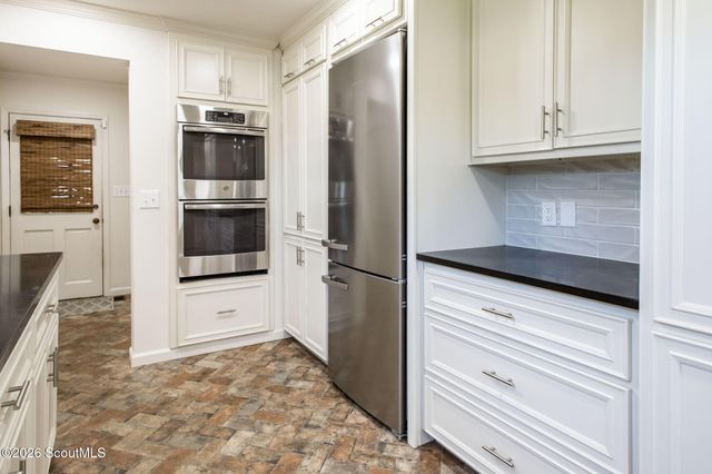 220 Lake Shore Drive, Alma, GA 31510