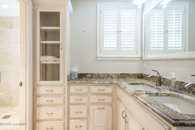 220 Lake Shore Drive, Alma, GA 31510