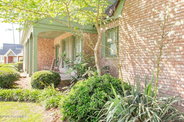 220 Lake Shore Drive, Alma, GA 31510