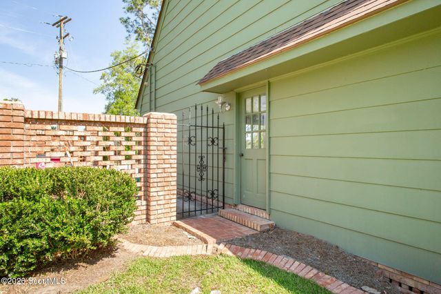 220 Lake Shore Drive, Alma, GA 31510