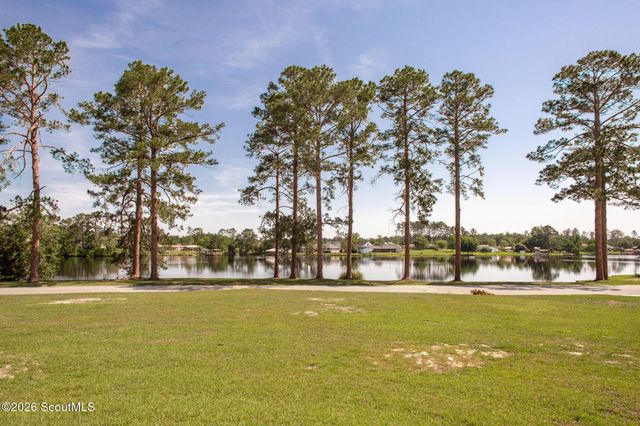 220 Lake Shore Drive, Alma, GA 31510
