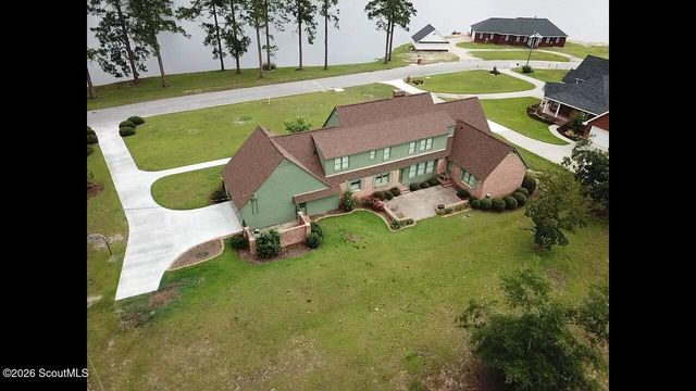 220 Lake Shore Drive, Alma, GA 31510