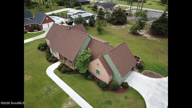 220 Lake Shore Drive, Alma, GA 31510