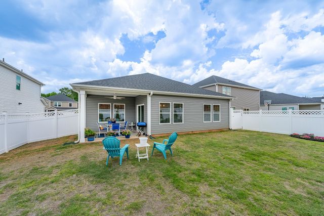 300 Lavinia Circle, Duncan, SC 29344