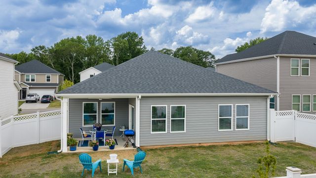 300 Lavinia Circle, Duncan, SC 29344