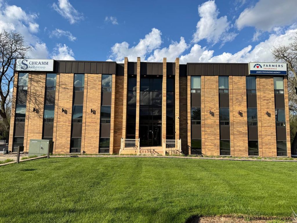 240 E Lake Street, Addison, IL 60101