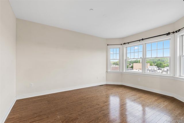 101 Sheldrake Place 20, Mamaroneck, NY 10543