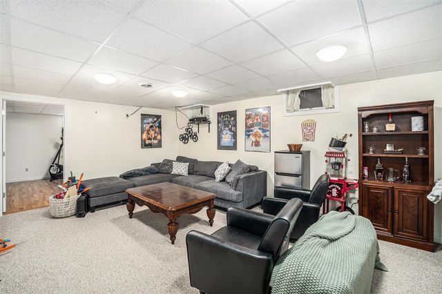 5243 Reid Road, Swartz Creek, MI 48473
