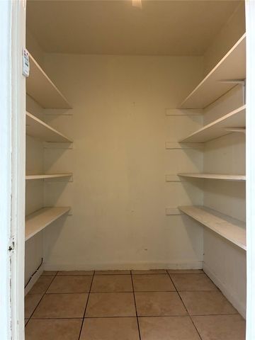 3806 Kaplan Drive, Pasadena, TX 77503