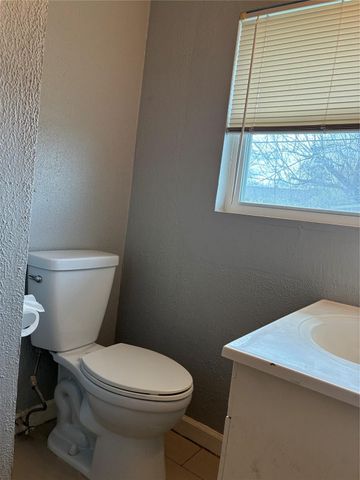 3806 Kaplan Drive, Pasadena, TX 77503