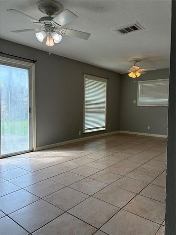 3806 Kaplan Drive, Pasadena, TX 77503