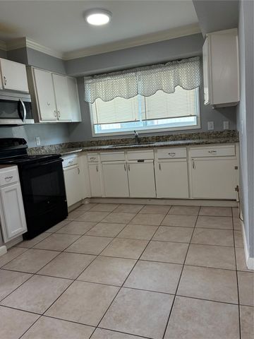 3806 Kaplan Drive, Pasadena, TX 77503