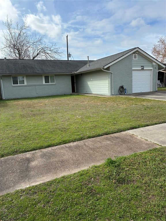 3806 Kaplan Drive, Pasadena, TX 77503