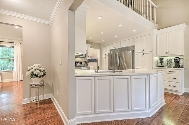 1239 Olde Oaks Drive, Gray, TN 37615