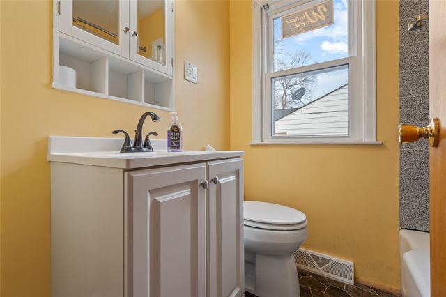 4104 15th Street, Des Moines, IA 50313