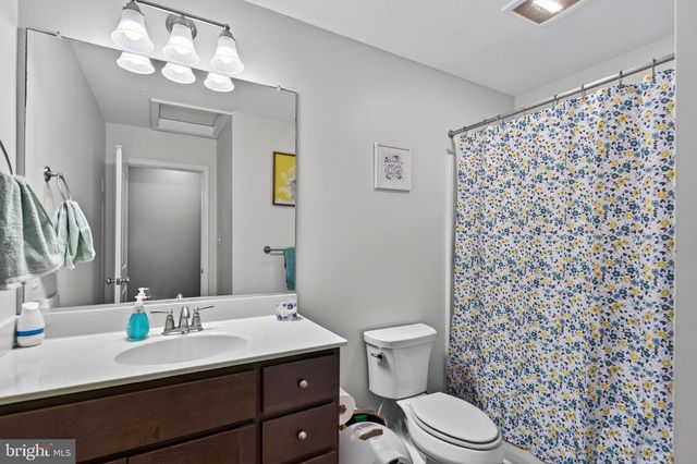 204 COUGAR TRL, Winchester, VA 22602