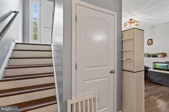 204 COUGAR TRL, Winchester, VA 22602