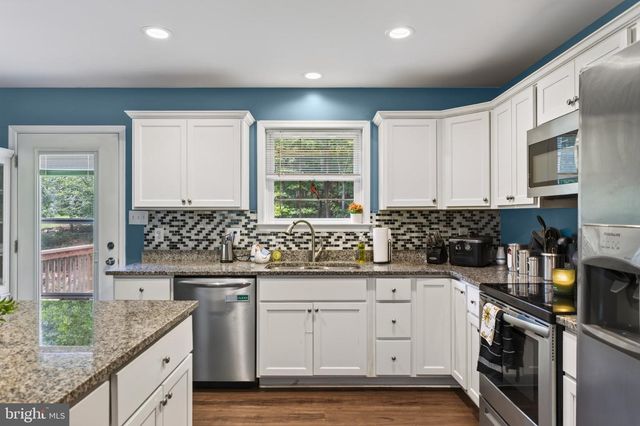 204 COUGAR TRL, Winchester, VA 22602