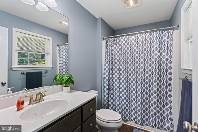 204 COUGAR TRL, Winchester, VA 22602