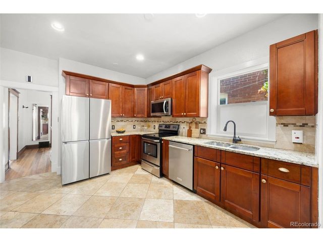 257 Cherokee St, Denver, CO 80223