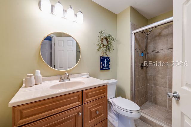 12 Valencia Rd Apt 20, Hilton Head Island, SC 29928