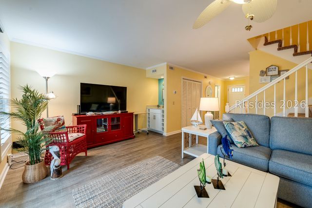 12 Valencia Rd Apt 20, Hilton Head Island, SC 29928