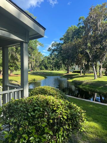 12 Valencia Rd Apt 20, Hilton Head Island, SC 29928