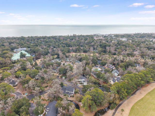 12 Valencia Rd Apt 20, Hilton Head Island, SC 29928
