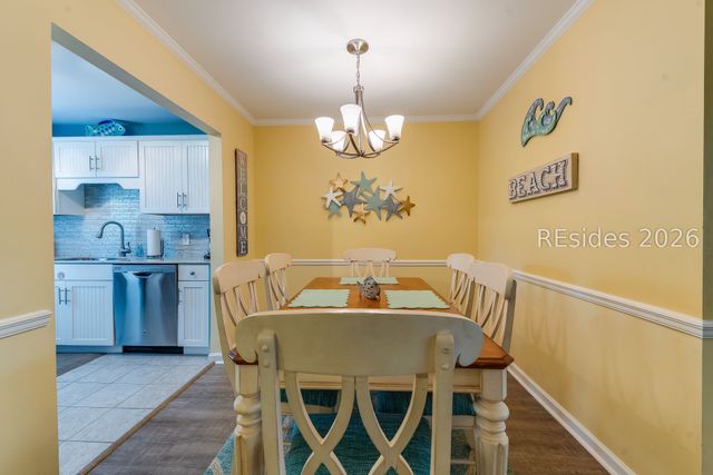 12 Valencia Rd Apt 20, Hilton Head Island, SC 29928