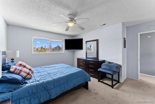 2787 Thunder Dr, Oceanside, CA 92056