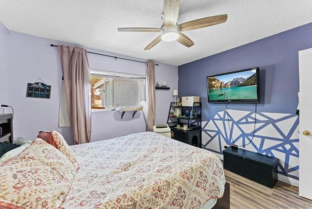 2787 Thunder Dr, Oceanside, CA 92056