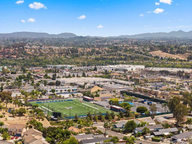 2787 Thunder Dr, Oceanside, CA 92056